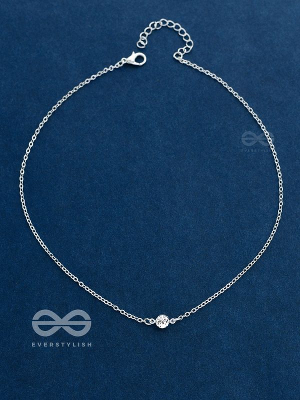 The Dainty Shimmer Neckpiece - Silver