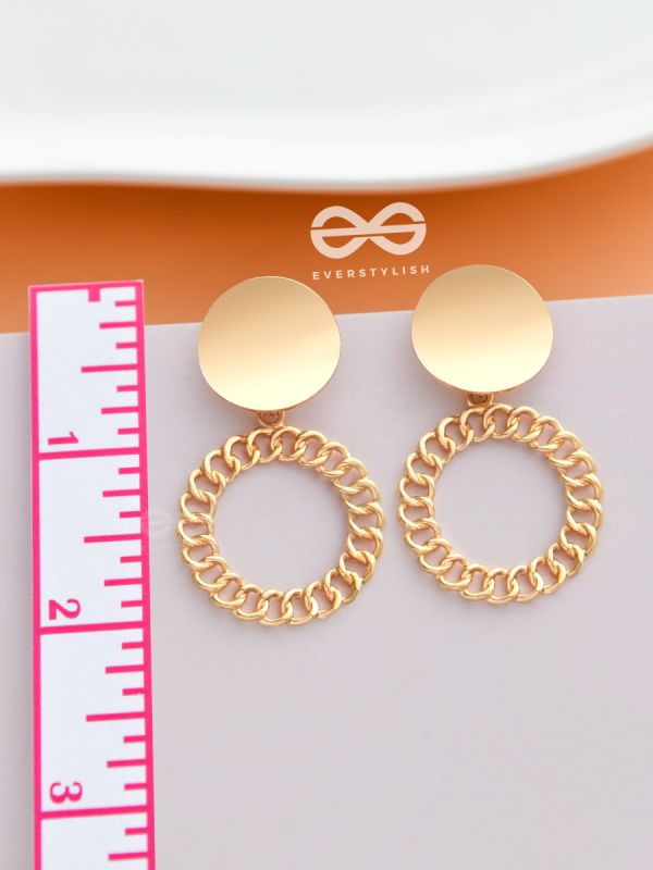 The Links of Glamour - Golden Statement Earrings