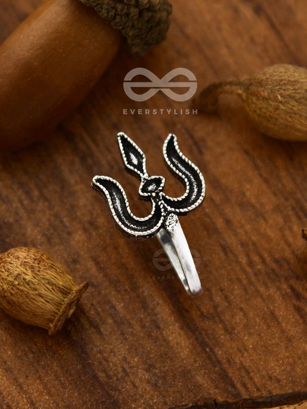 The Symbol of Strength - Non-pierced Boho Nosering