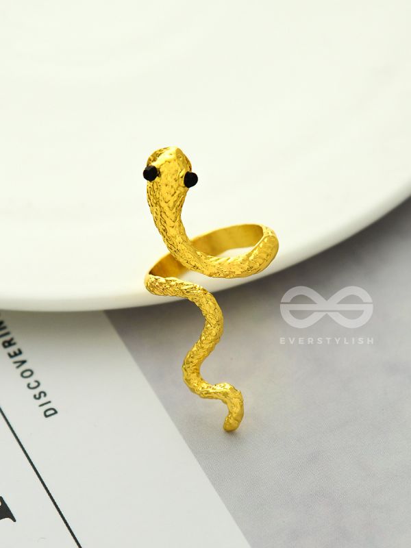 The Golden Serpent - Adjustable ring