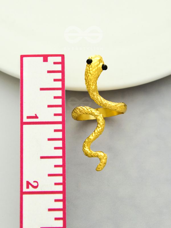 The Golden Serpent - Adjustable ring