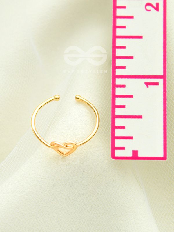 The Tangled Heart - Golden Adjustable Ring