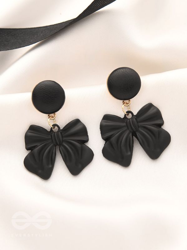 Take a Bow - Statement Earrings (Black)