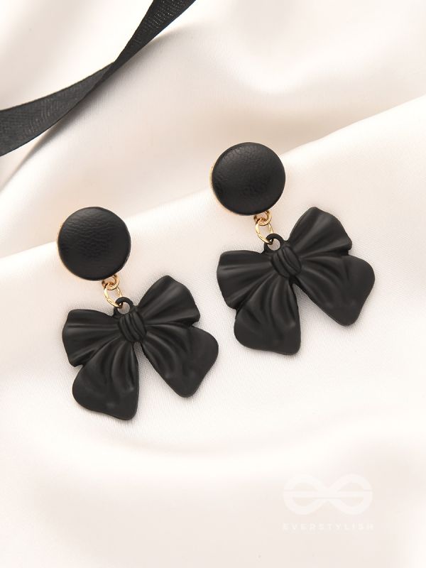 Take a Bow - Statement Earrings (Black)