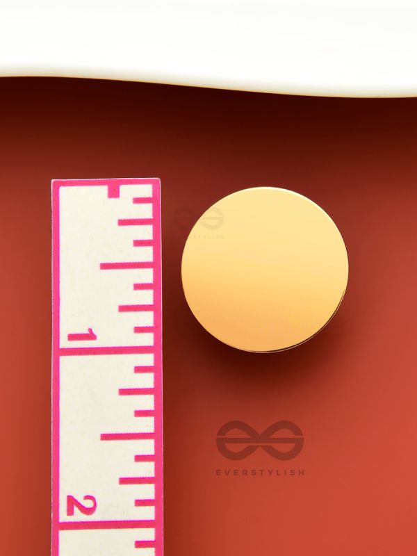 Mirror Reflection - Casual Golden Studs