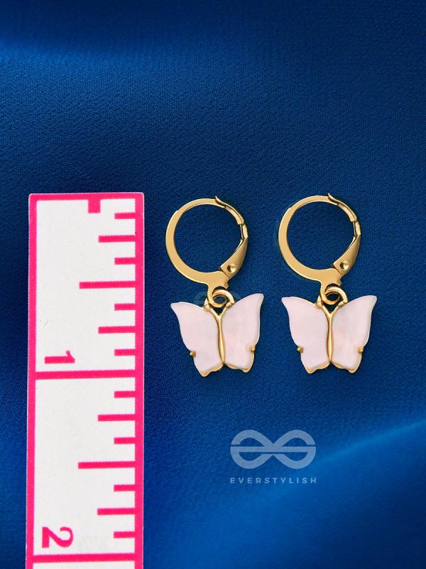 Take the Sky Like a Butterfly - Cute Golden Dangler Earrings (Baby Pink)