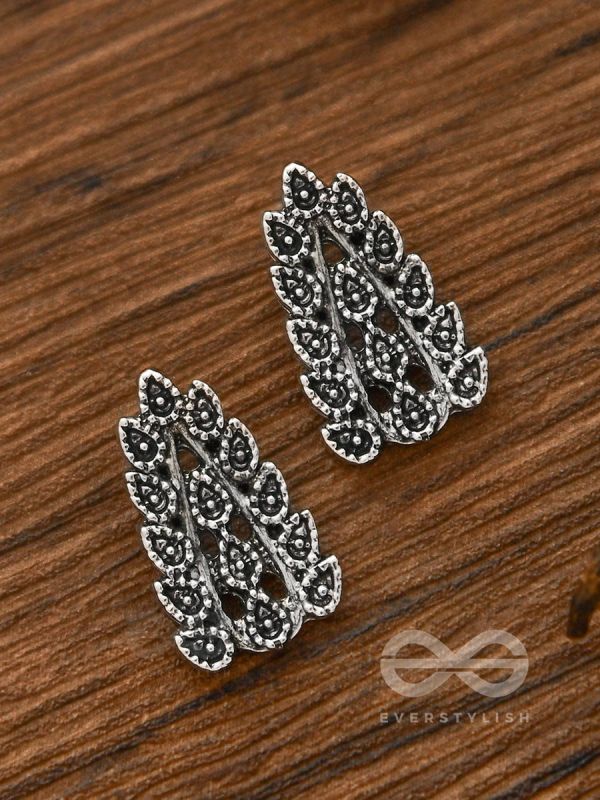 The Little Intricate Leaflets - Tiny Trinket Earrings