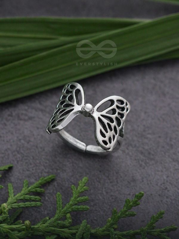 Butterfly Wings Fly Away - Oxidised Adjustable Ring