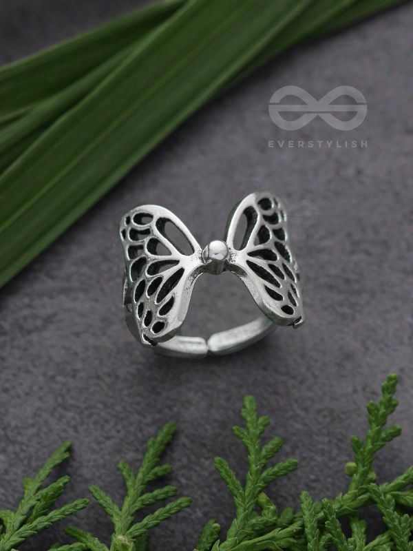 Butterfly Wings Fly Away - Oxidised Adjustable Ring