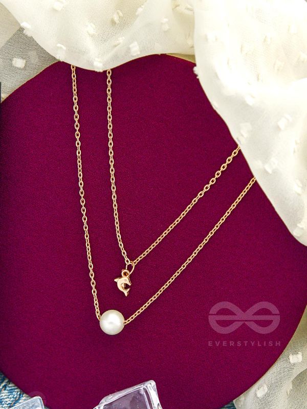 The Aquatic Wonders - Golden Layered Neckpiece With Anti-Tarnish Coating 