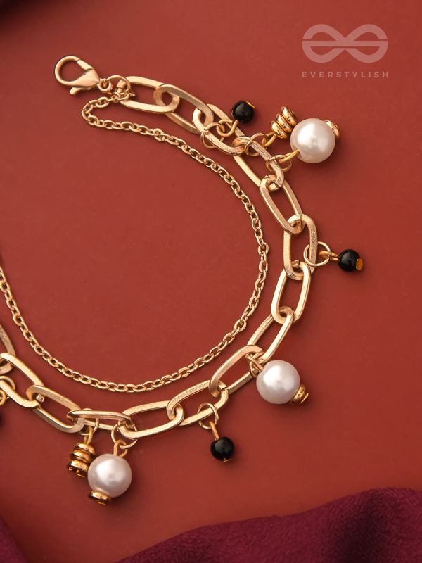 Dark and Light- Golden Layered Pearl Bracelet 
