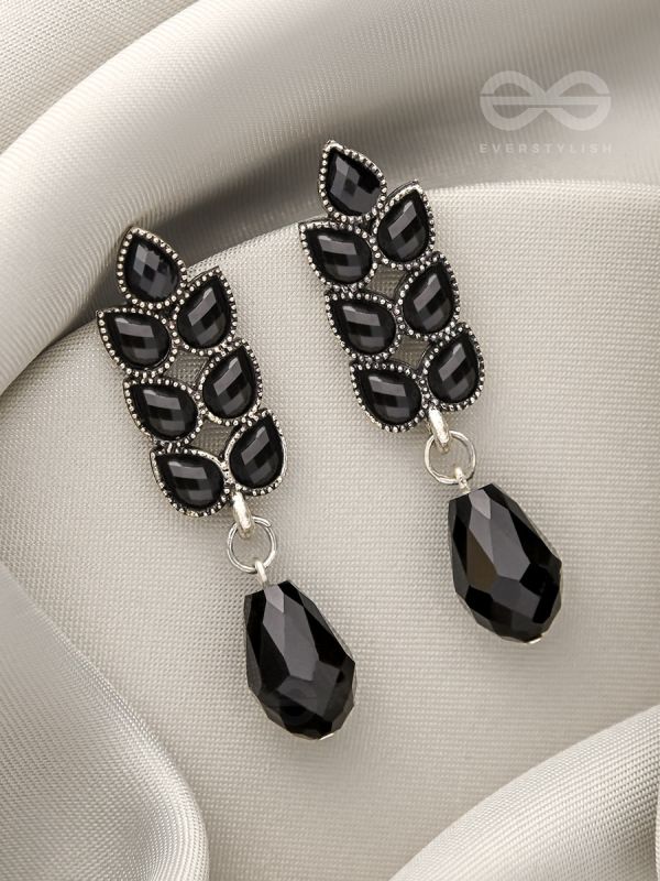 The Grapevine- Embellished Oxidized Earrings (Black)