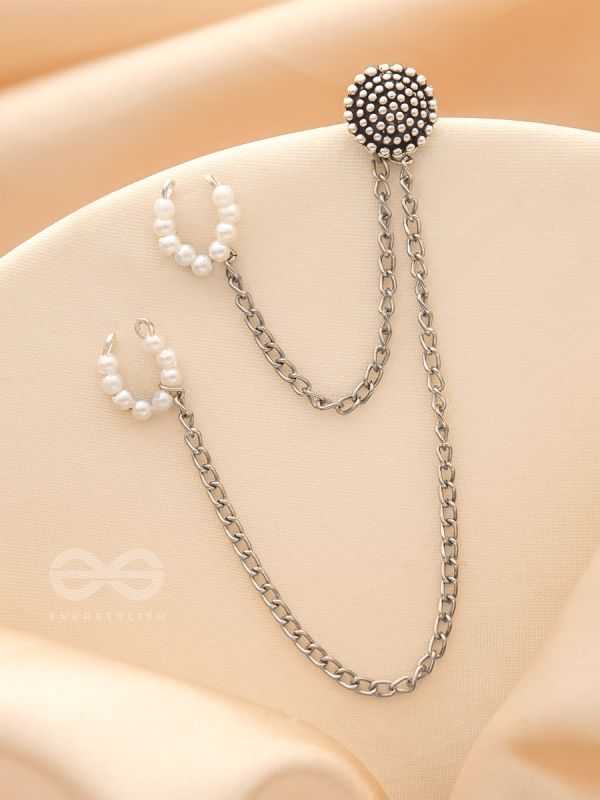 The Falling Stars- Oxidised Beads Earcuff (One Ear)