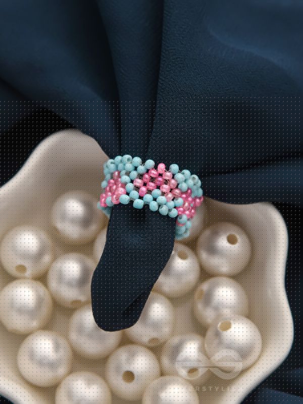 Little Hearts- Stretchable Colorful Beaded Ring