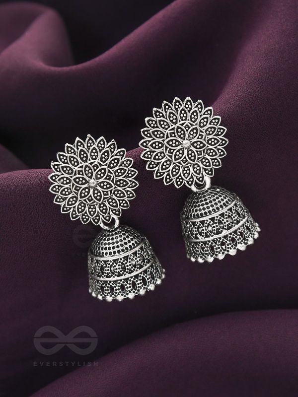 The Frozen Foliage- Oxidised Jhumka Earrings