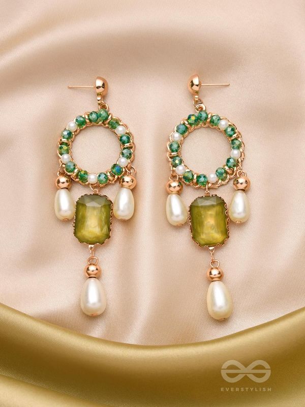 The Jade Mirror- Golden Pearl Earrings