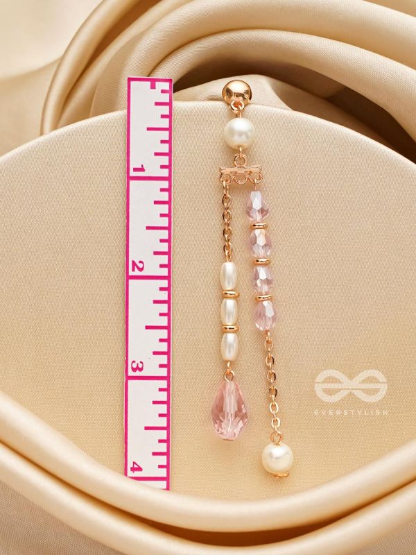 The Lush Grapevine- Golden Pearl Earrings