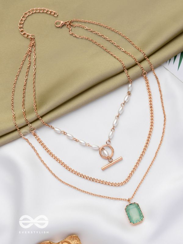 THE AQUA ESSENCE - MULTI LAYERED NECKPIECE