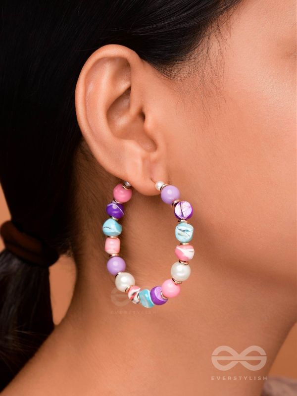 FUNKY FUNFAIR FANTASY - CUTE HOOP EARRINGS