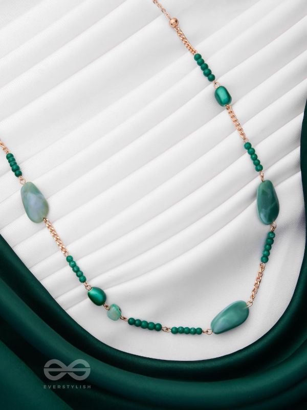 The Mossy Cascade - Bold Golden Neckpiece With Anti-Tarnish Coating 