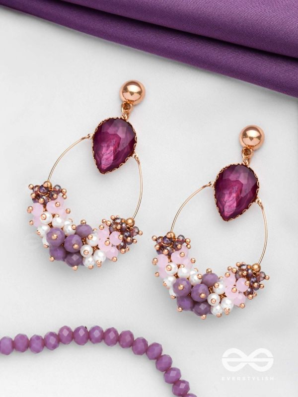 IT'S PURPLE'S MAGIC - GLAMOROUS BEADED EARRINGS