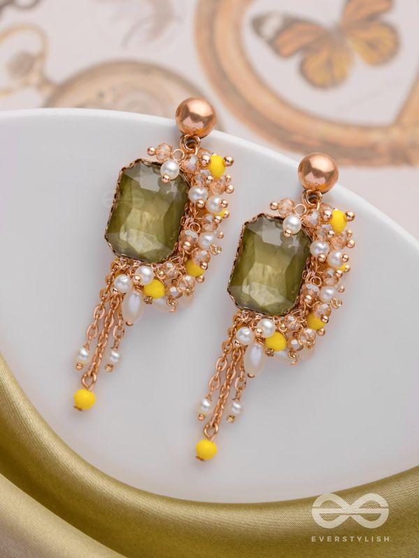 THE GLAMOROUS VINE - STATEMENT DROP EARRINGS