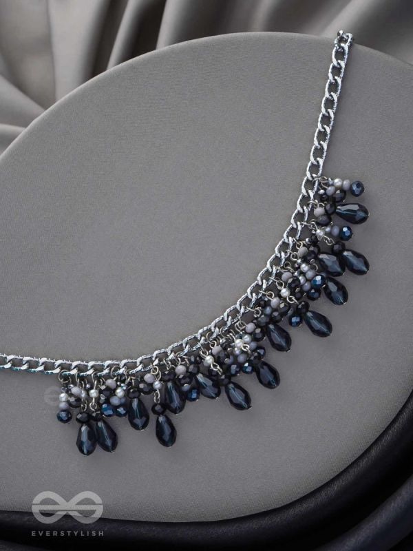 THE CHARMING NIGHTS- BLACK AND SILVER DROP NECKPIECE