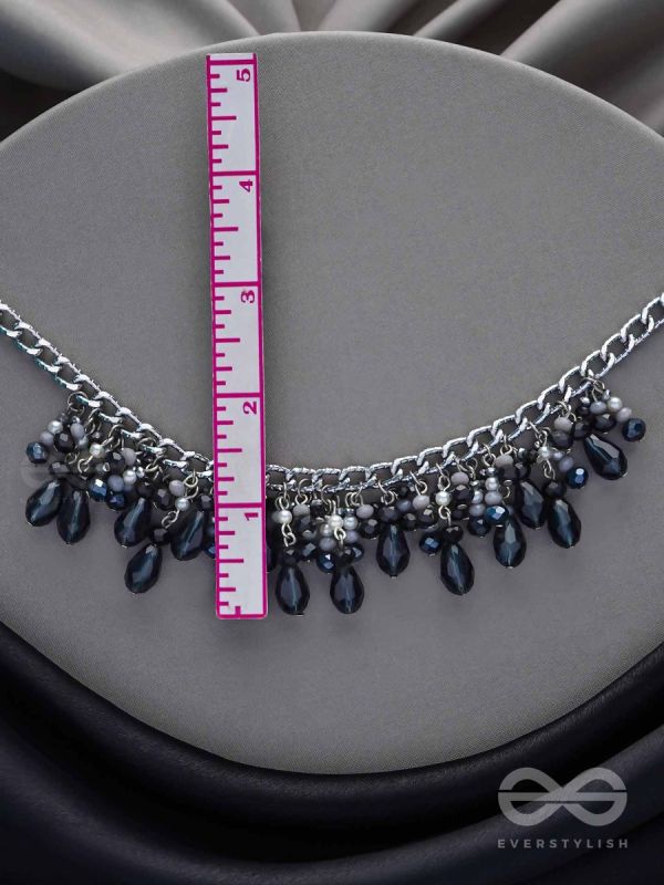 THE CHARMING NIGHTS- BLACK AND SILVER DROP NECKPIECE