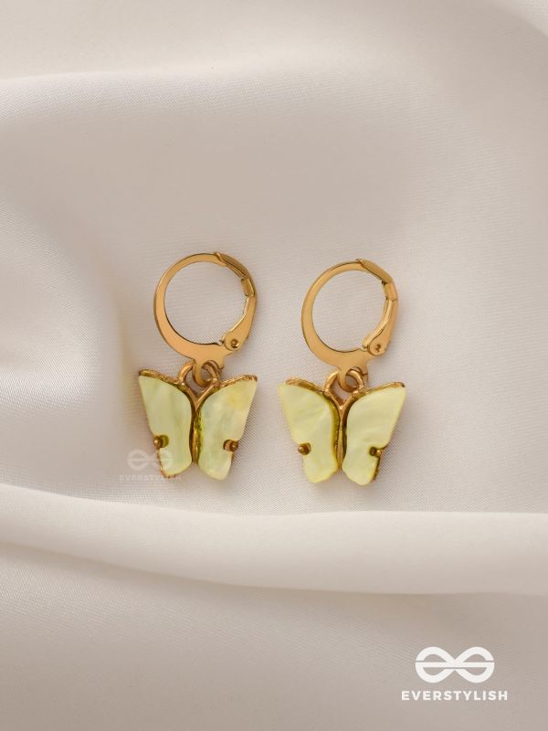TAKE THE SKY LIKE A BUTTERFLY - CUTE GOLDEN DANGLER EARRINGS (LEMON YELLOW)