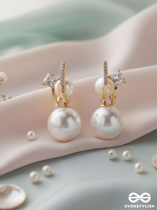PEARLY GLITZ - GOLDEN SPARKLING EARRINGS