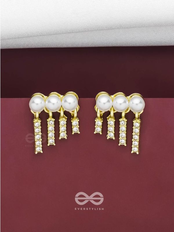 SWINGIN IN WIND - GOLDEN PEARL EARRINGS