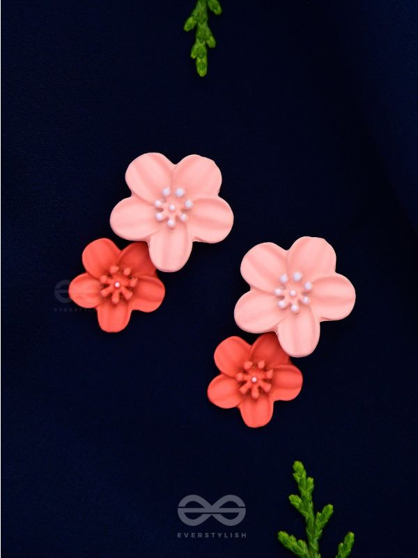 FLOWERS FOR DAYS! - CUTE DROP EARRINGS
