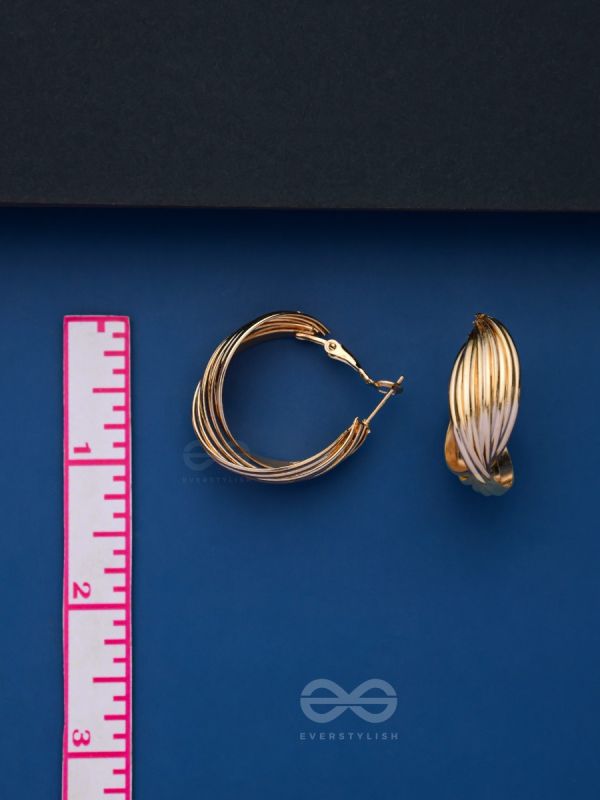 LEVELING IT UP - STATEMENT GOLDEN HOOPS