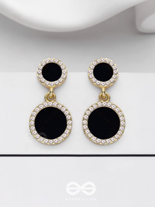 MIDNIGHT ENCHANTMENT - GOLDEN AND BLACK DROP EARRINGS