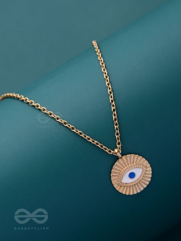 An Eye For An Eye - Golden Casual Neckpiece With Anti-Tarnish Coating 