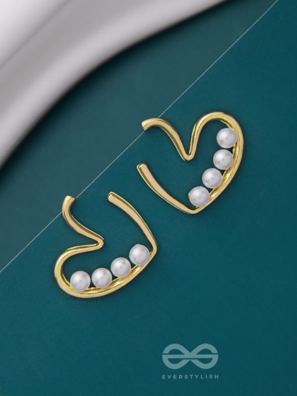 LOVE YOU STILL - GOLDEN PEARL STUDS