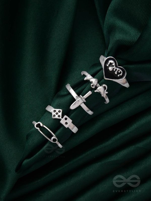 ALL ABOUT LOVE AND WAR - SET OF 5 SILVER RINGS