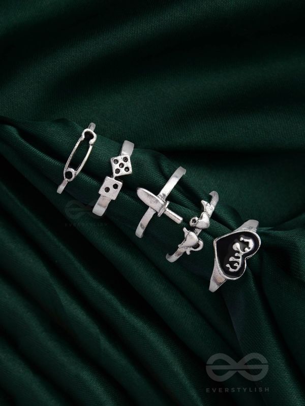 ALL ABOUT LOVE AND WAR - SET OF 5 SILVER RINGS
