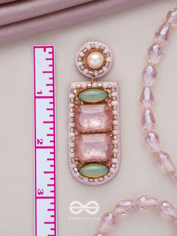 PALITA - THE FADED BEAUTY - STONES, BEADS AND PEARLS EMBROIDERED EARRINGS