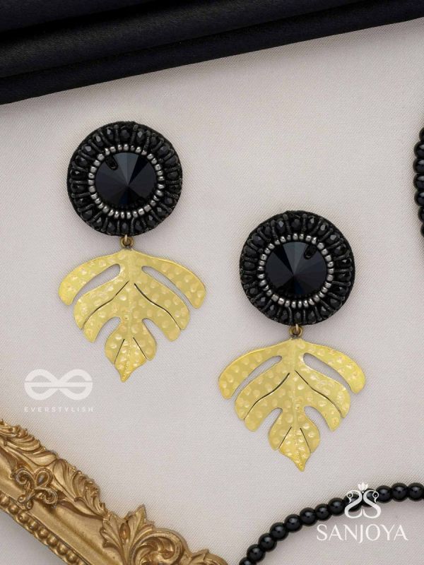 SHRAVAKA - THE DARK LEAF - STONE AND BEADS EMBROIDERED EARRINGS