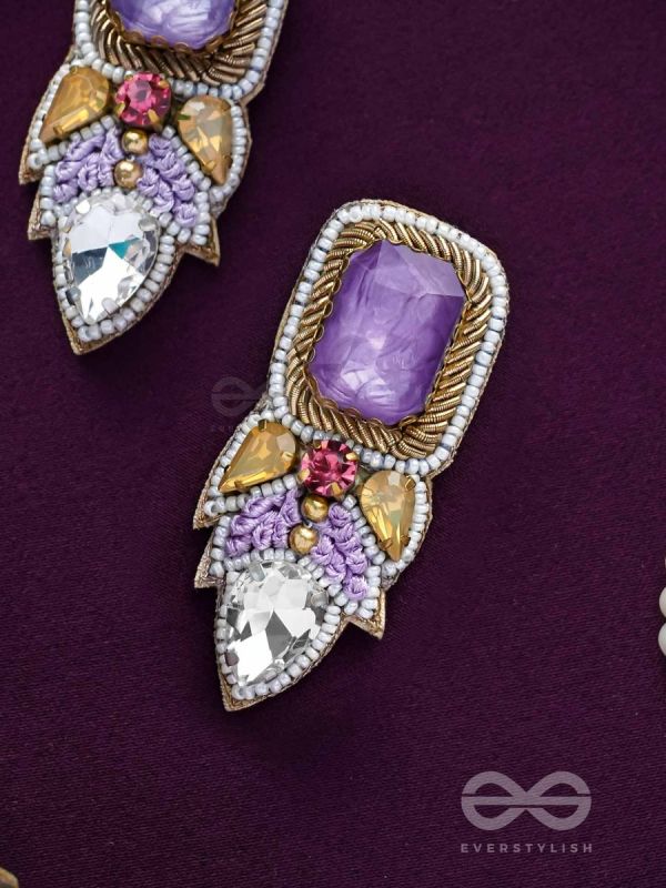 VIYATI - THE DEVIANT UNIQUENESS - STONES AND BEADS EMBROIDERED EARRINGS