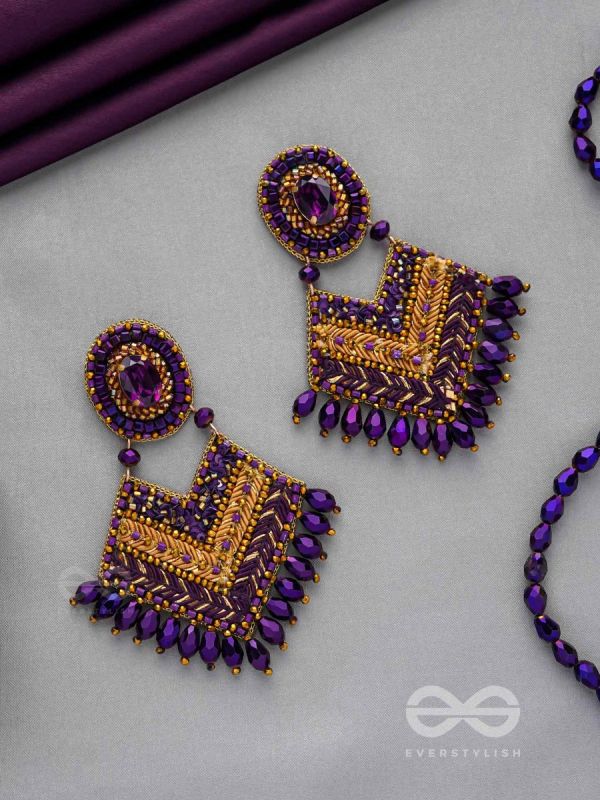 RATRIRAJA - THE DARK RADIANCE - STONE, GLASS DROP AND CUT DANA EMBROIDERED EARRINGS