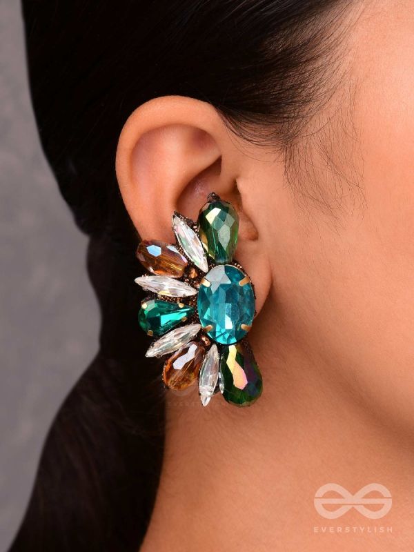 Manivarga - The gem collection - Stone embroidered earrings 