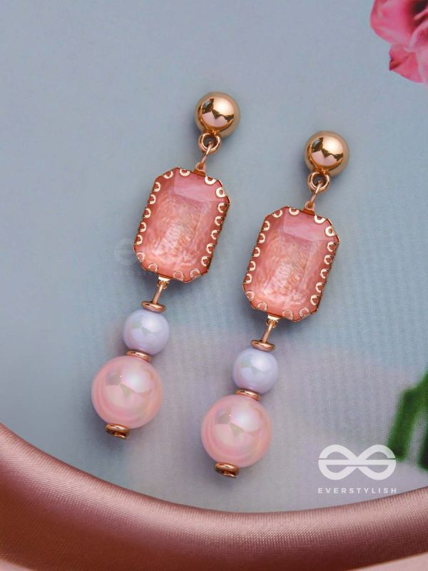 THE SPRING SKIES - GOLDEN EMBELLISHED EARRINGS