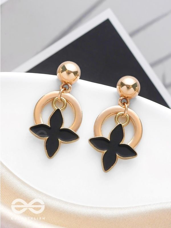 The Strike Stars - Golden And Black Earrings