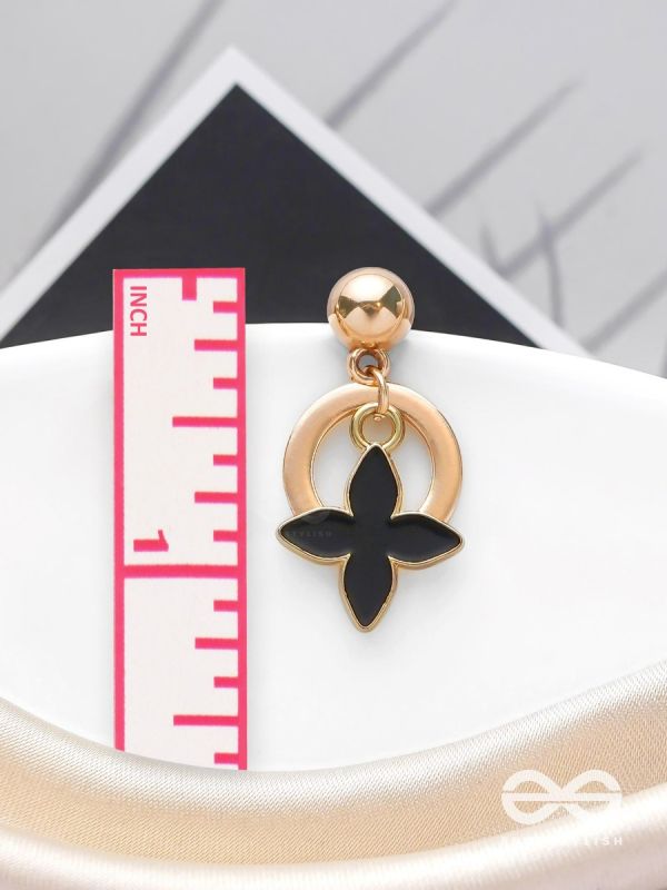 The Strike Stars - Golden And Black Earrings
