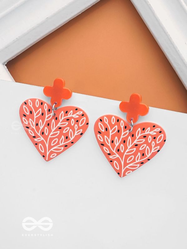 THE LUCKY LOVE - ORANGE ACRYLIC EARRINGS