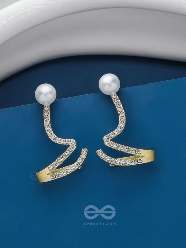 TWIST-N-TURN TREASURES - GOLDEN EMBELLISHED EARRING