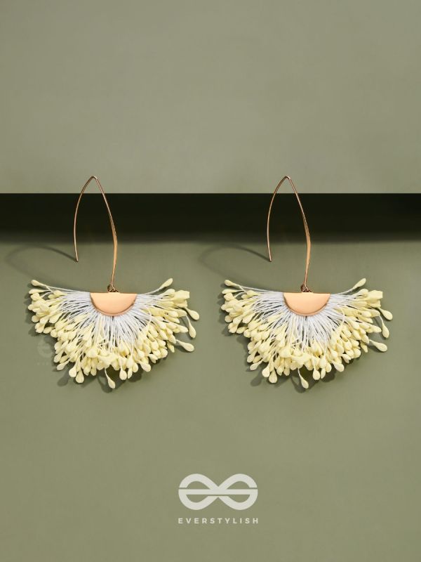 FREE SPIRIT SYMPHONY - GOLDEN EMBELLISHED EARRINGS (WHITE)