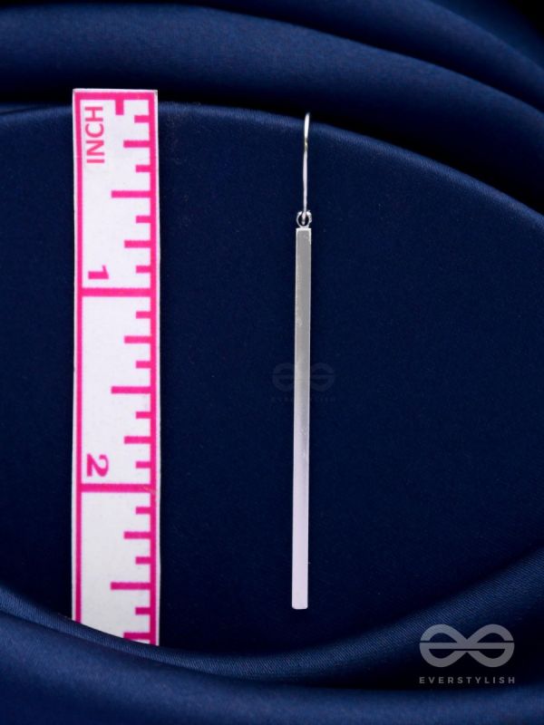 THE LUXURY DIMENSIONS - CLASSIC SILVER EARRINGS